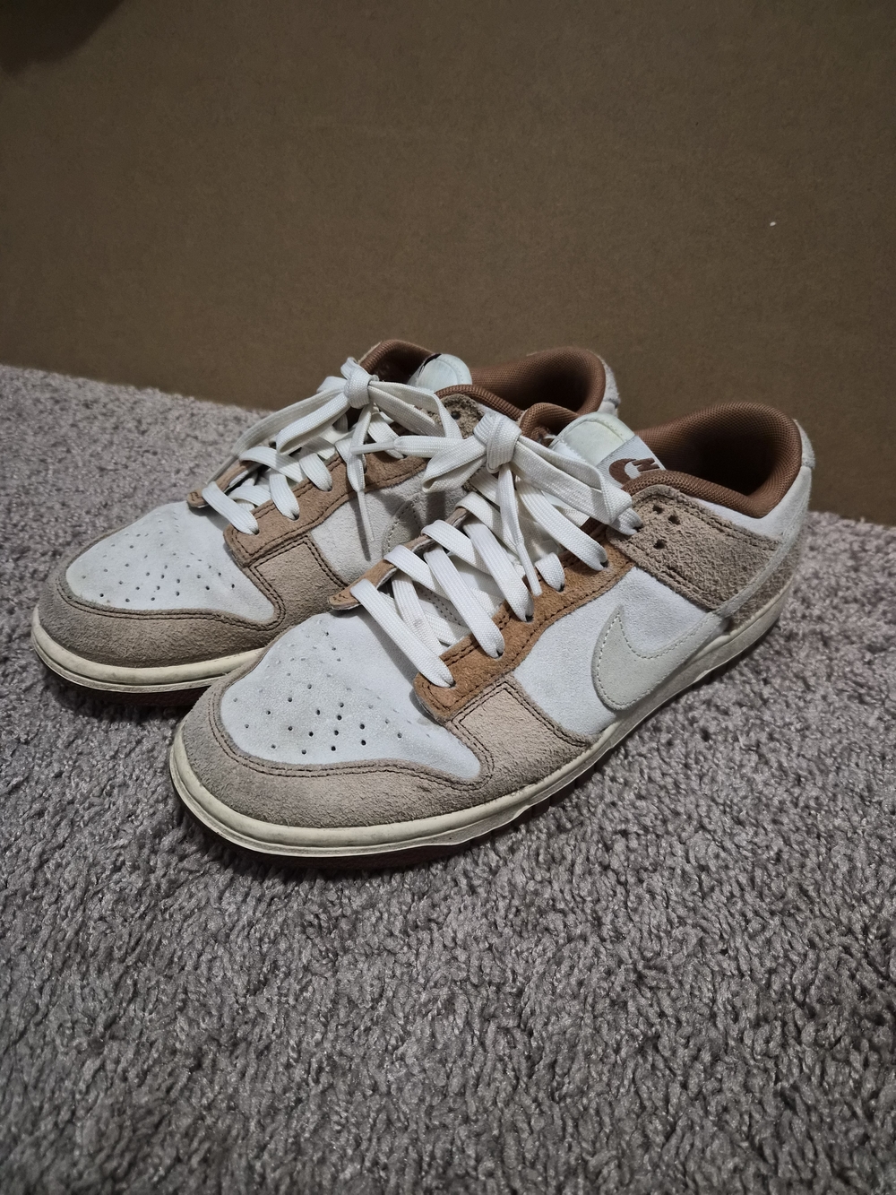 Nike Dunk Low Premium "Medium Curry" – Size 8.5 – Must Have!